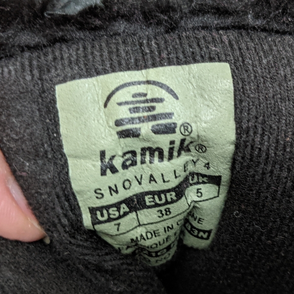 Kamik Women\'s Snovalley4 Insulated Winter Boots Size 7